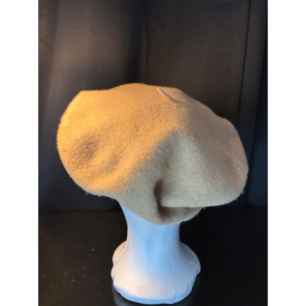 Vintage Tan Wool Blend Beret Hat Camel French Style RN 87429